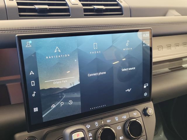 New 2026 Land Rover Defender 110 image 26