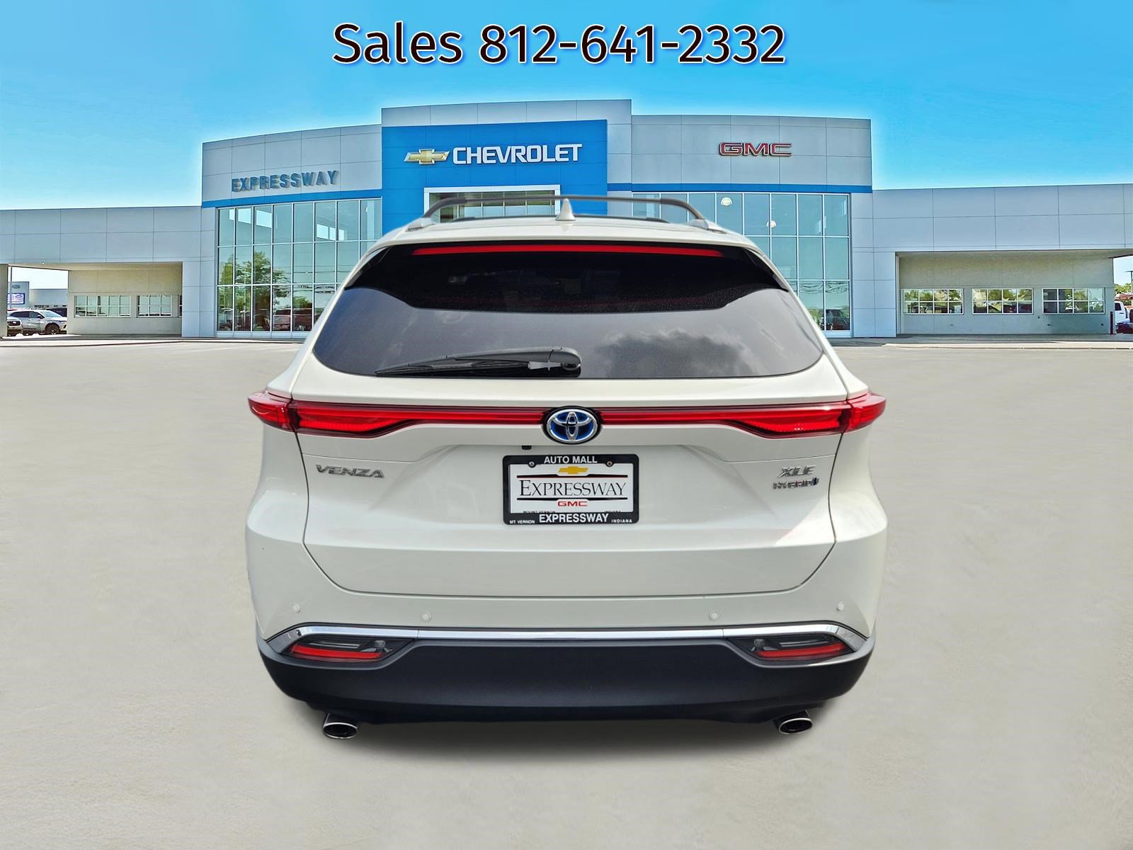 Used 2021 Toyota Venza XLE AWD/4WD image 6
