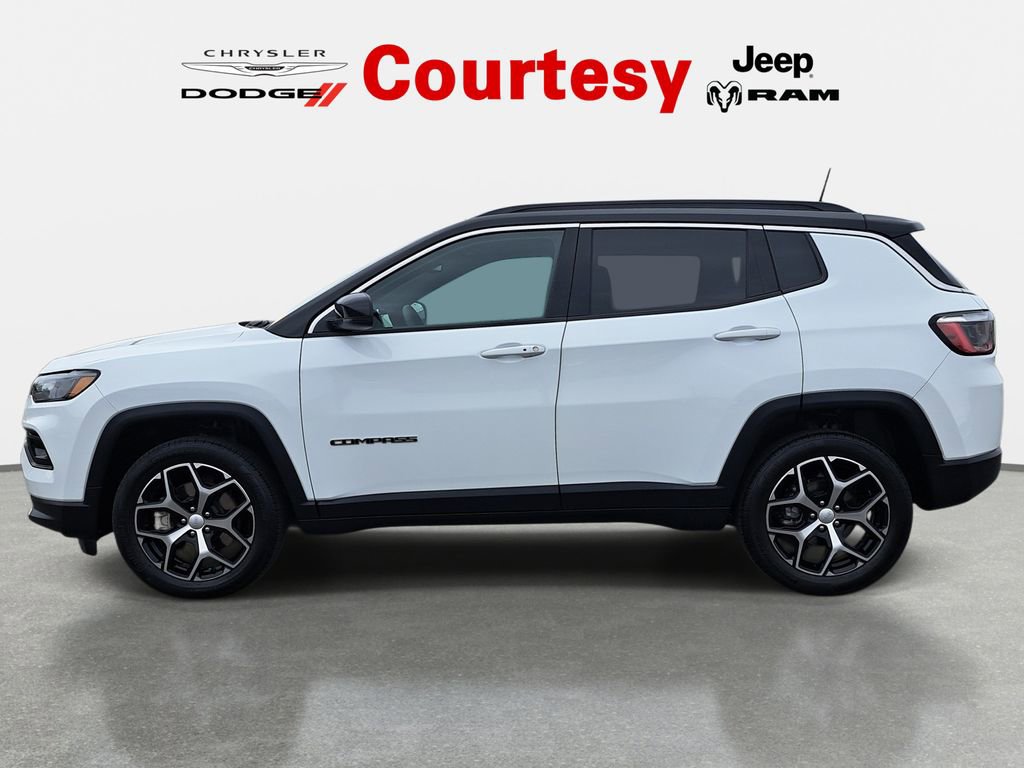 Certified 2024 Jeep Compass Limited AWD/4WD image 8