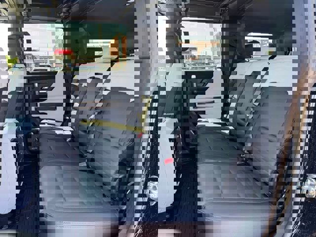 New 2025 GMC Hummer EV 2X w/ LPO, Illumination Package image 23