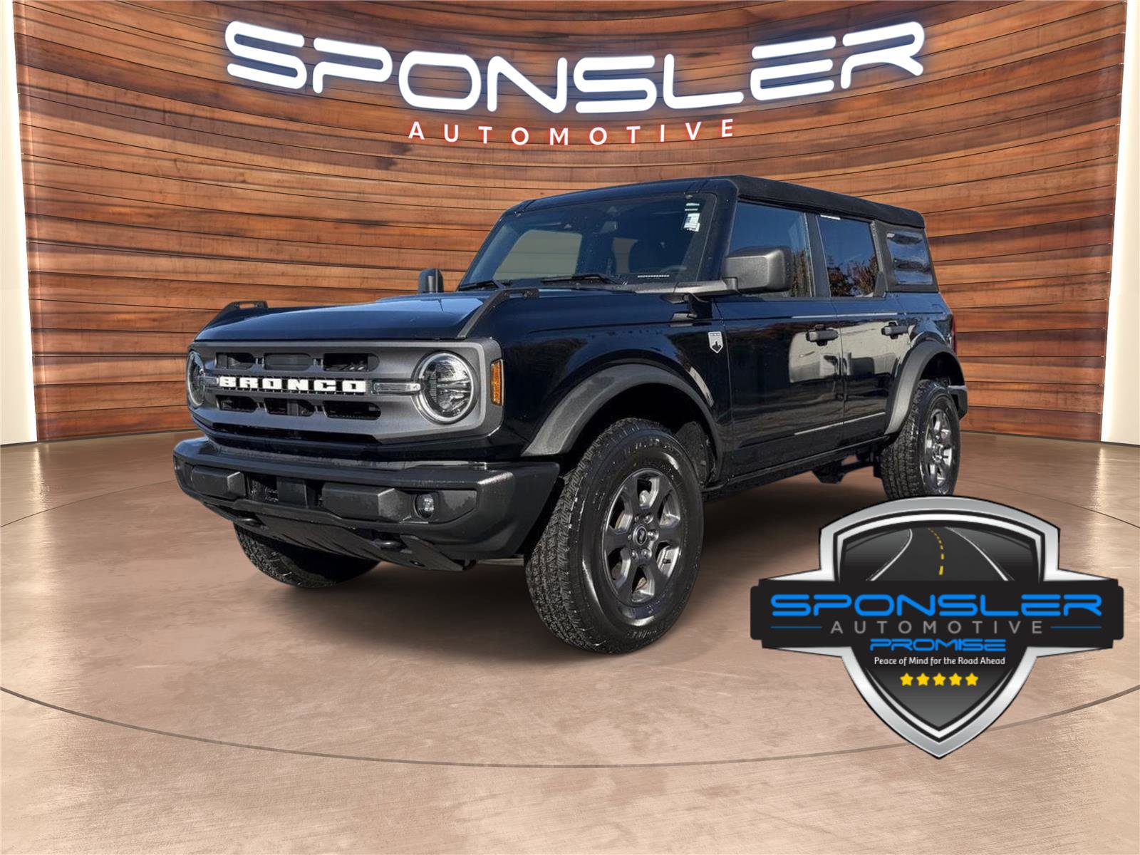 Used 2024 Ford Bronco Big Bend image 1
