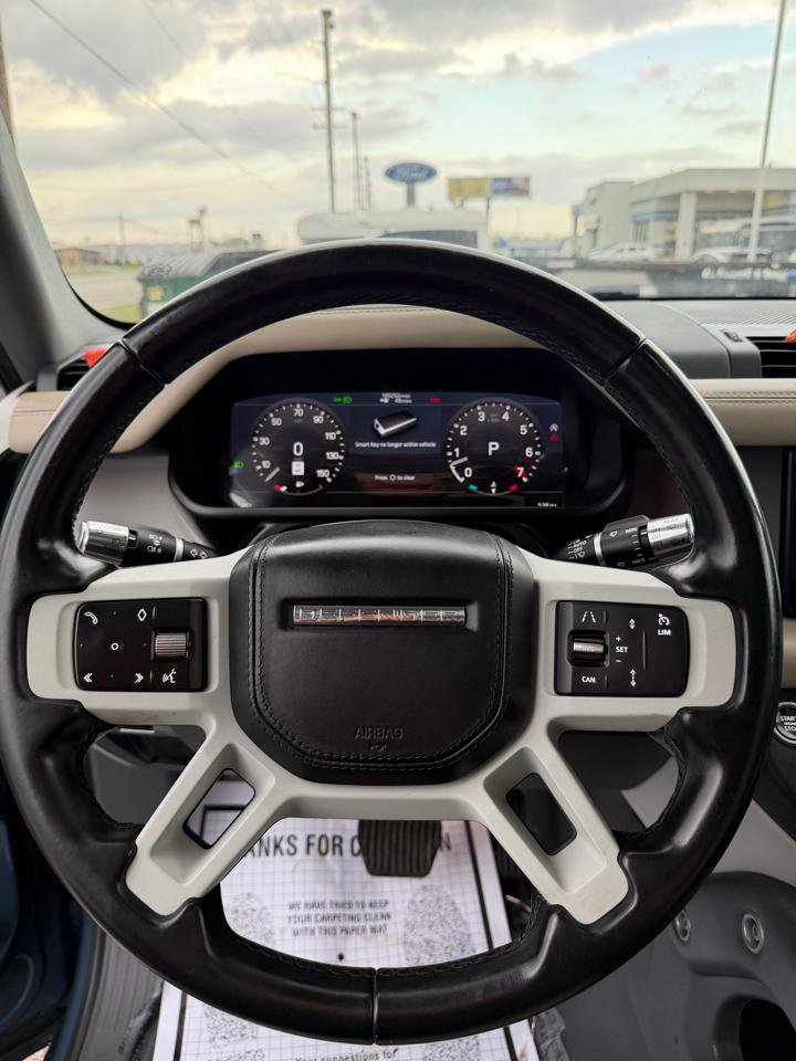 Used 2020 Land Rover Defender 110 HSE AWD/4WD image 38