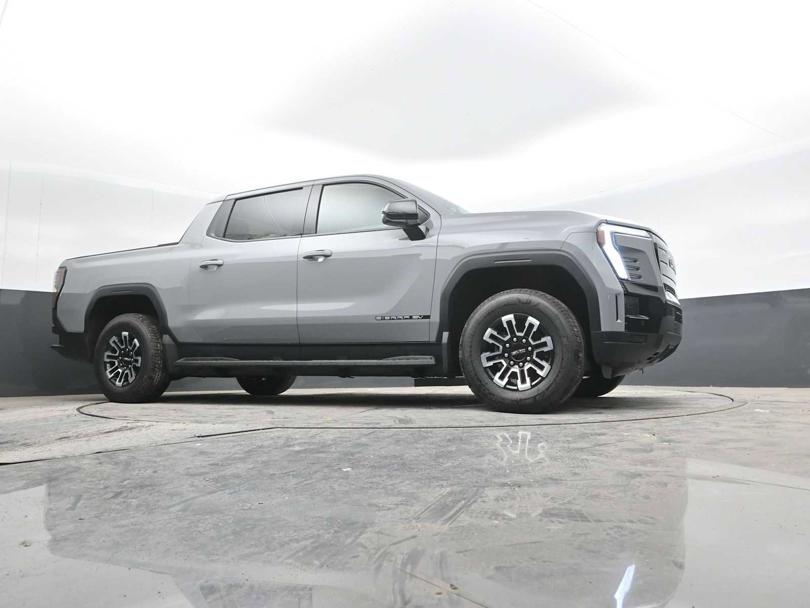 New 2026 GMC Sierra EV Elevation image 38