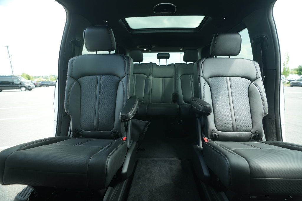 New 2026 Jeep Grand Wagoneer Limited AWD/4WD image 42