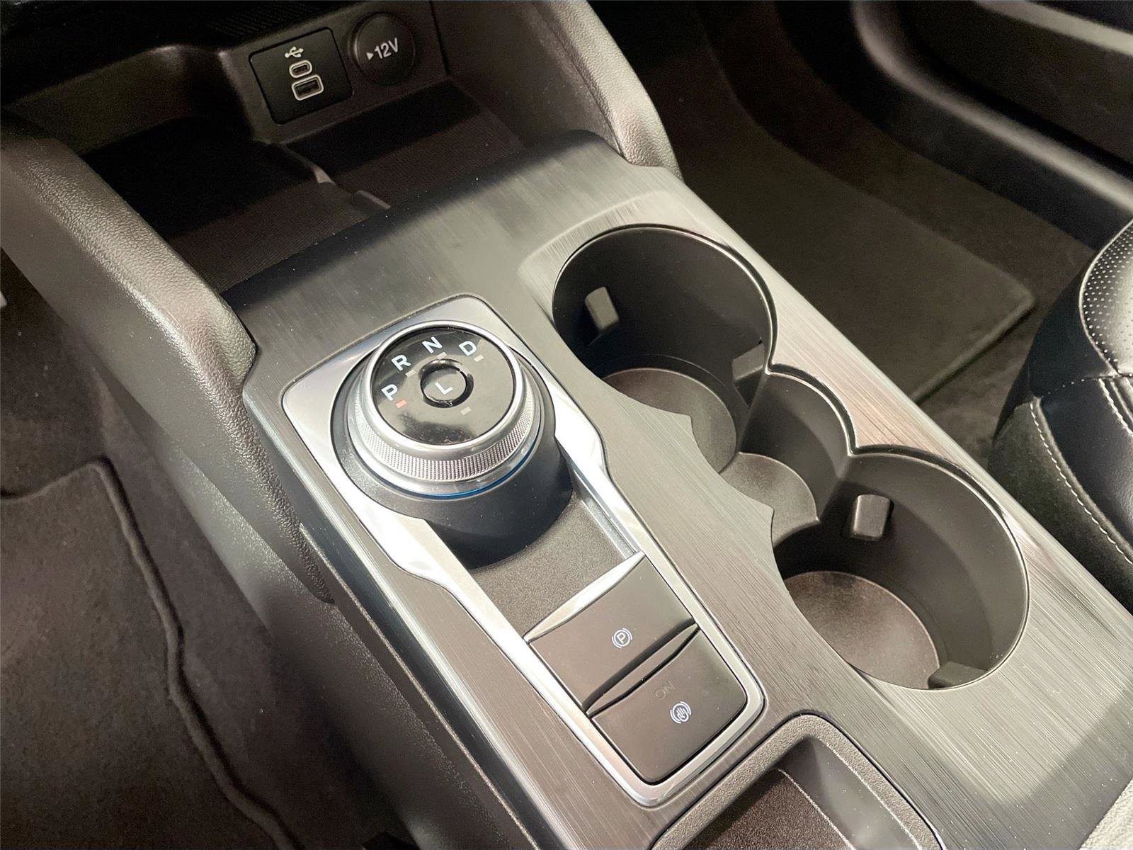 Used 2024 Ford Escape Platinum image 15