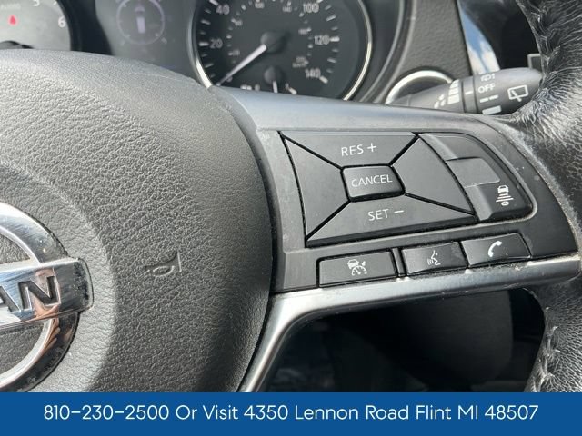Used 2018 Nissan Rogue SL FWD image 20
