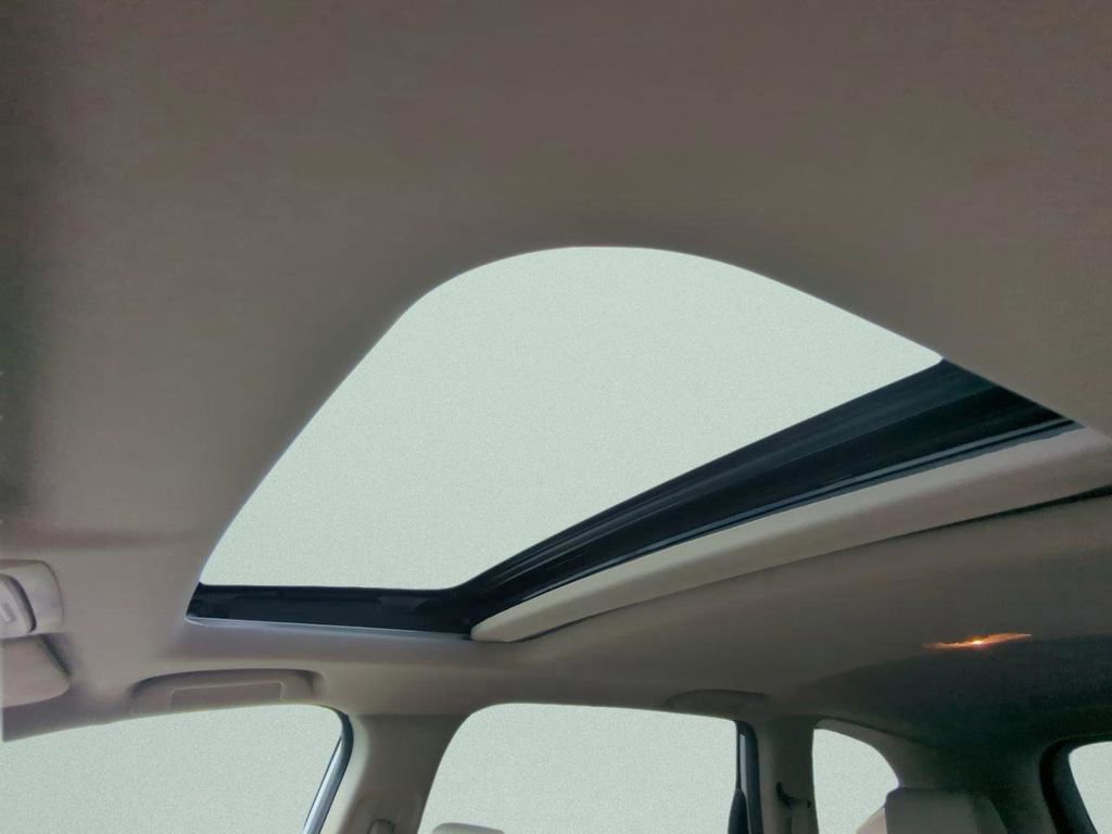 Used 2017 Honda CR-V EX-L image 17