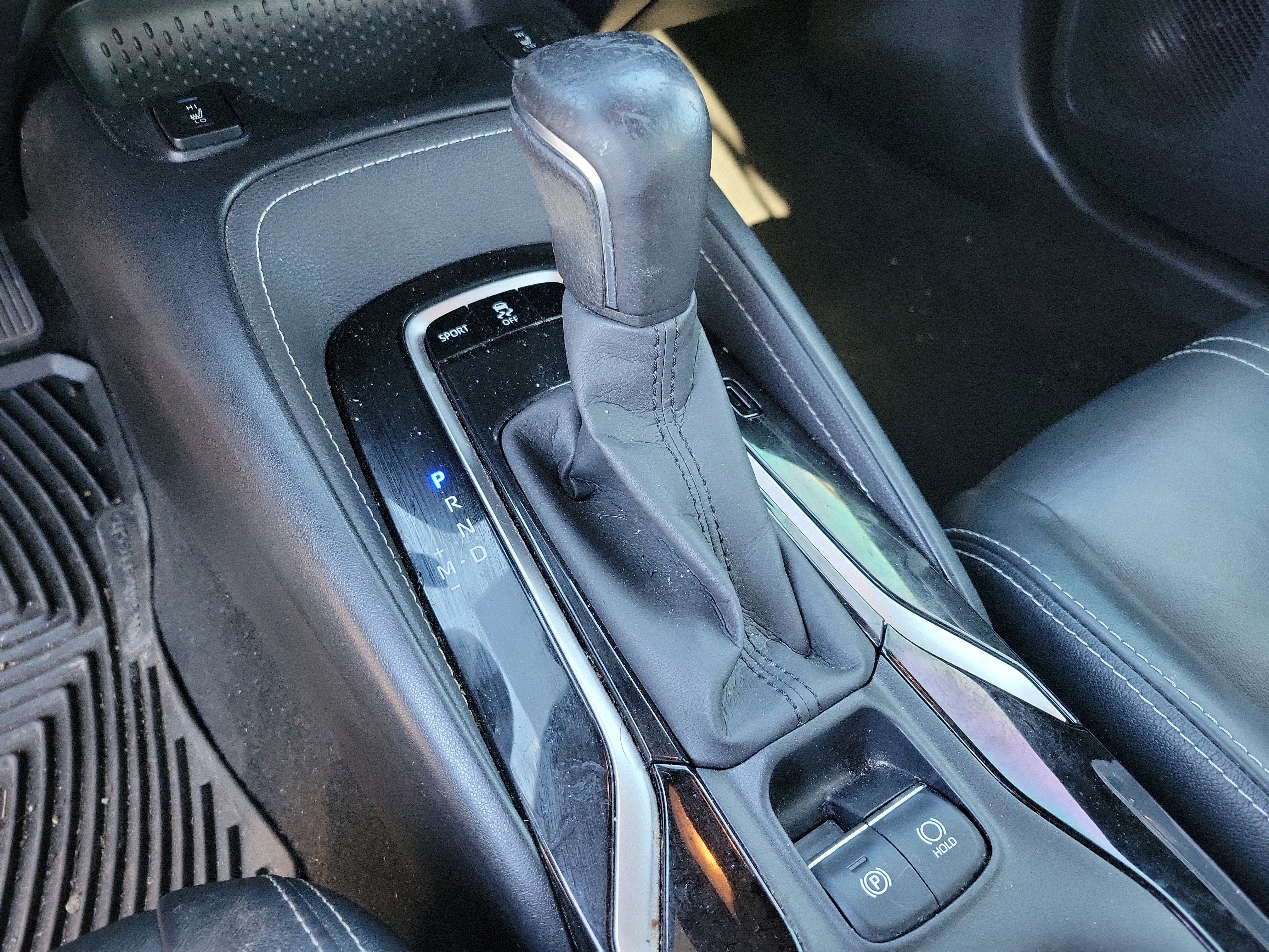 Used 2019 Toyota Corolla XSE image 11