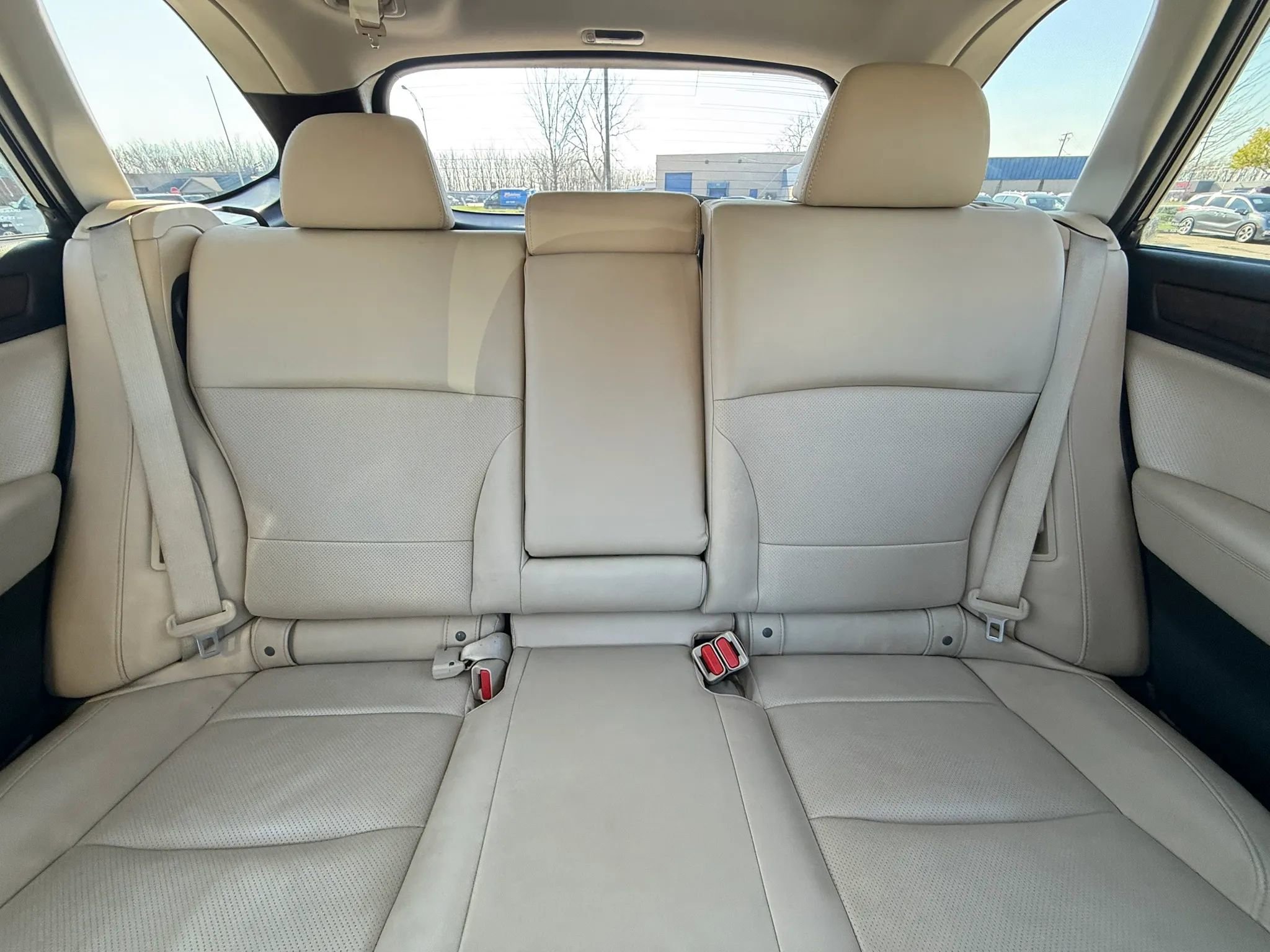 Used 2017 Subaru Outback 2.5i Limited AWD/4WD image 41