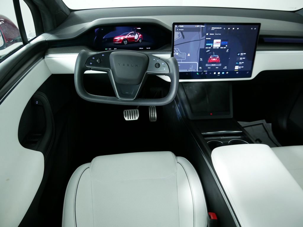 Used 2023 Tesla Model X Plaid image 19