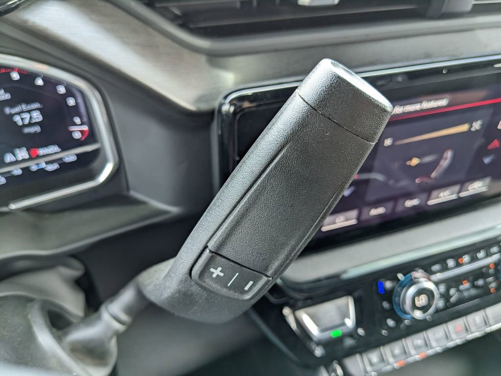 Used 2025 GMC Sierra 2500 AT4 image 53