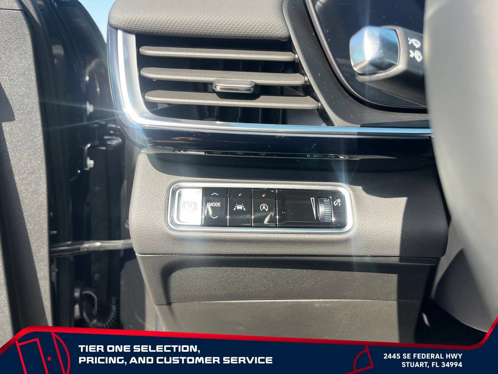 New 2026 Buick Envision Preferred AWD/4WD image 24