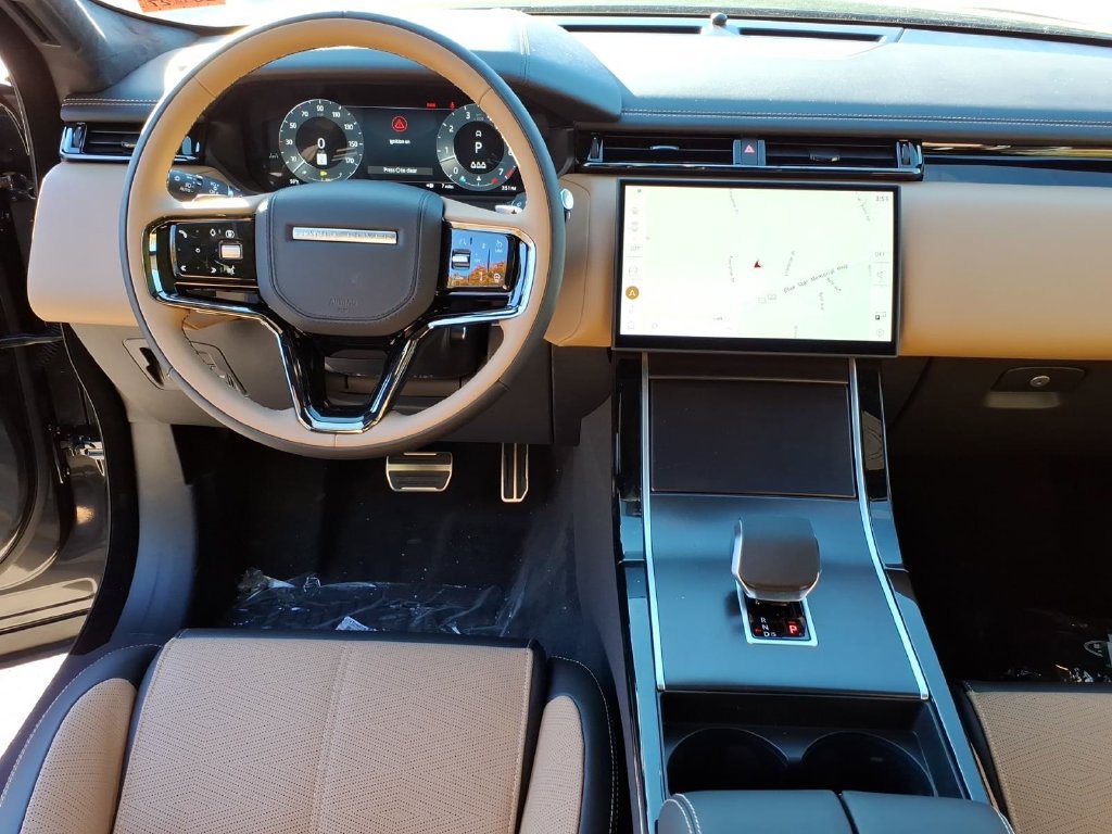 New 2026 Land Rover Range Rover Velar Autobiography AWD/4WD image 16