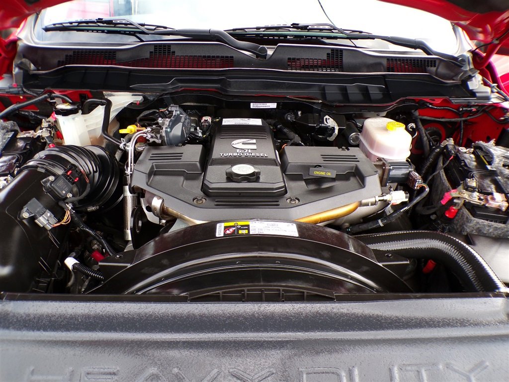 Used 2018 RAM 2500 Laramie w/ Off Road Package image 3