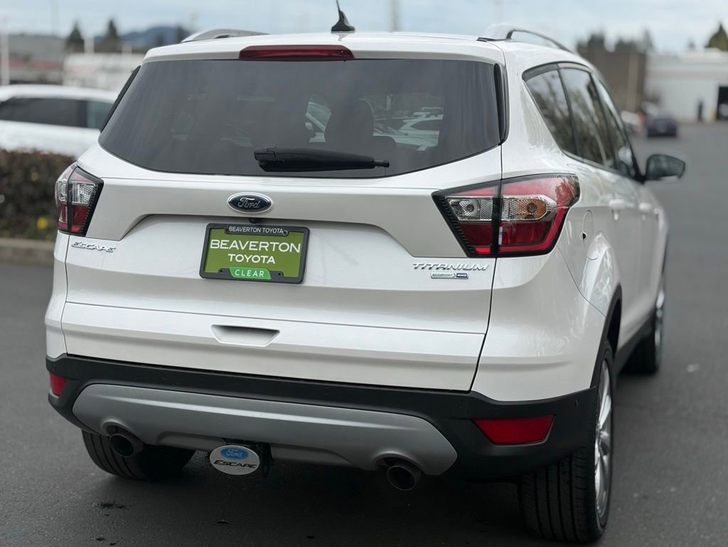 Used 2018 Ford Escape Titanium w/ Ford Safe & Smart Package image 5