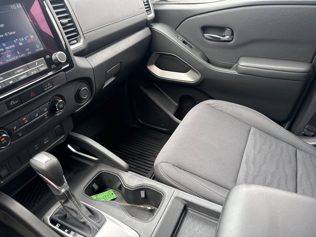 Certified 2024 Nissan Frontier SV AWD/4WD image 16