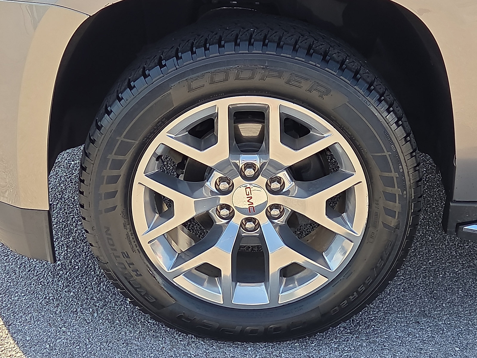 Used 2019 GMC Yukon SLT w/ HD Trailering Package AWD/4WD image 7