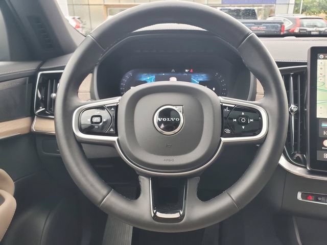 Used 2026 Volvo XC90 B6 Ultra w/ Protection Package AWD/4WD image 29