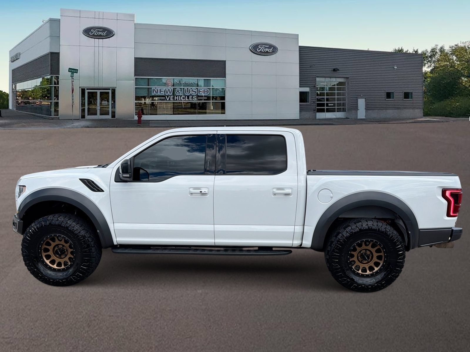 Used 2019 Ford F150 Raptor w/ Equipment Group 802A Luxury AWD/4WD image 7