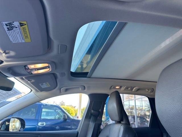 Used 2025 Volvo XC60 B5 Plus image 20