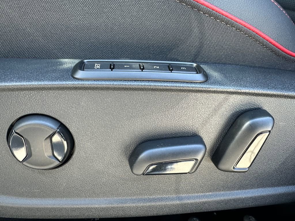New 2026 Volkswagen GTI Autobahn FWD image 10