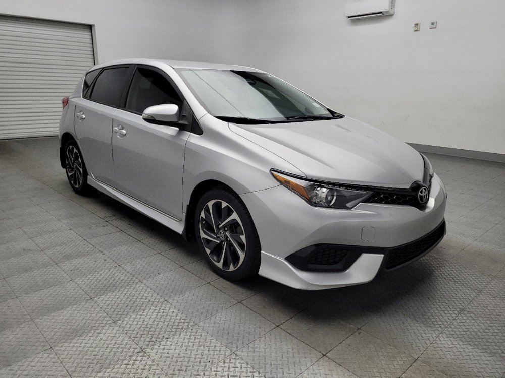 Used 2017 Toyota Corolla iM image 13