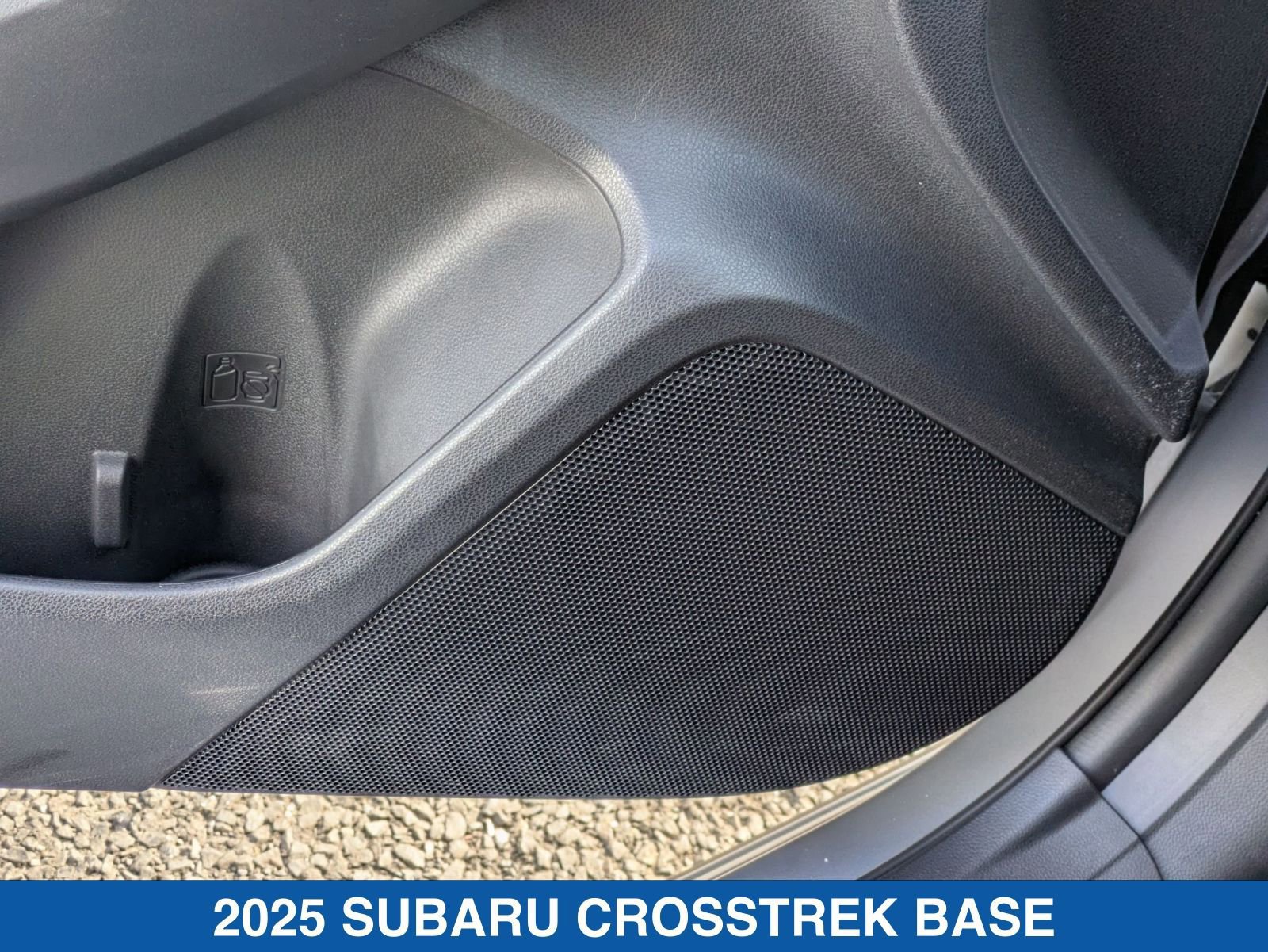 Certified 2025 Subaru Crosstrek 2.0i image 14