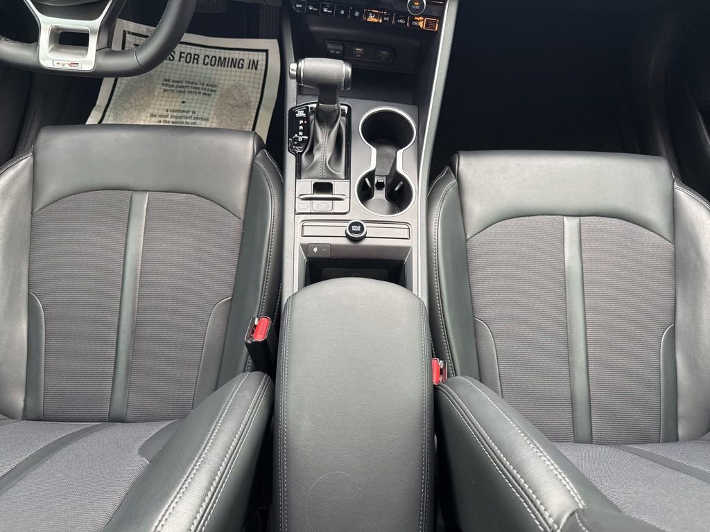Used 2022 Kia K5 GT-Line image 21