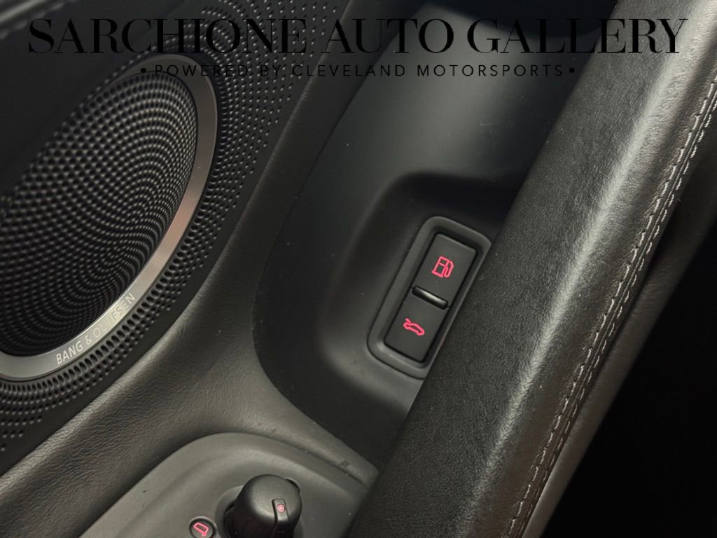 Used 2008 Audi R8 V8 image 11