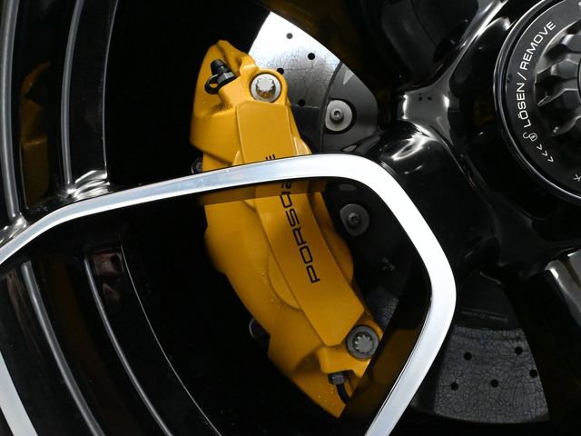Used 2022 Porsche 911 Turbo S image 14