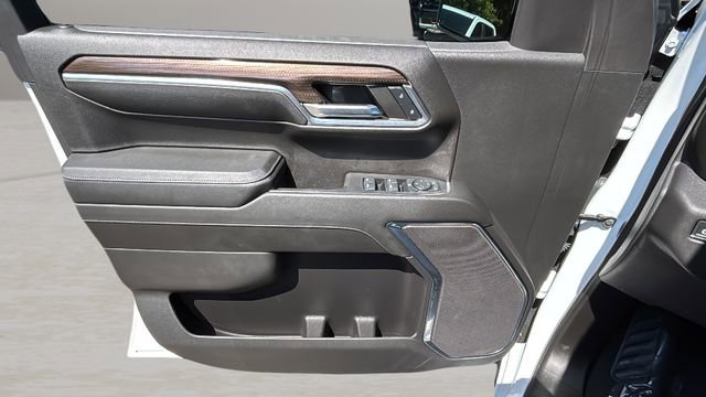 Used 2024 Chevrolet Silverado 1500 LT Trail Boss w/ Protection Package image 17