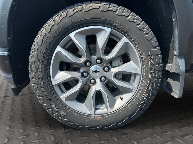 Used 2020 Chevrolet Silverado 1500 RST w/ True North Edition AWD/4WD image 27
