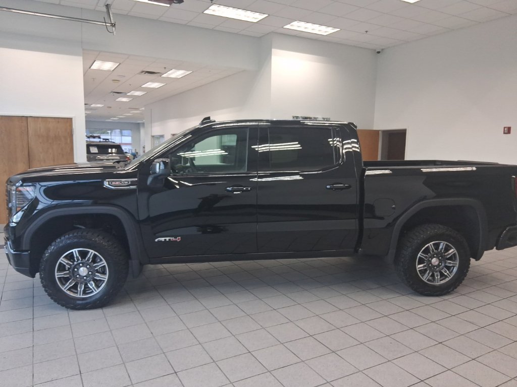 Used 2026 GMC Sierra 1500 AT4 AWD/4WD image 6