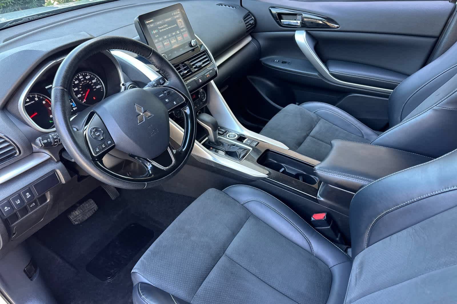 Used 2024 Mitsubishi Eclipse Cross SE AWD/4WD image 12