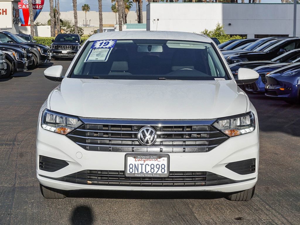 Used 2019 Volkswagen Jetta S w/ Driver Assistance Package FWD image 2