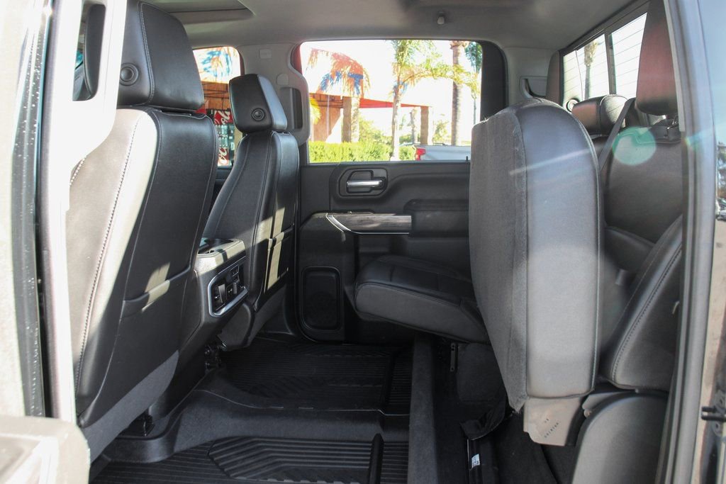 Used 2020 Chevrolet Silverado 2500 LTZ w/ LTZ Premium Package image 34