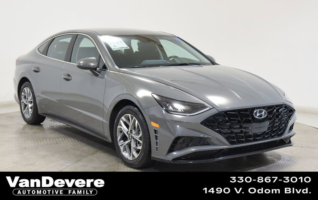 Used 2022 Hyundai Sonata SEL image 1