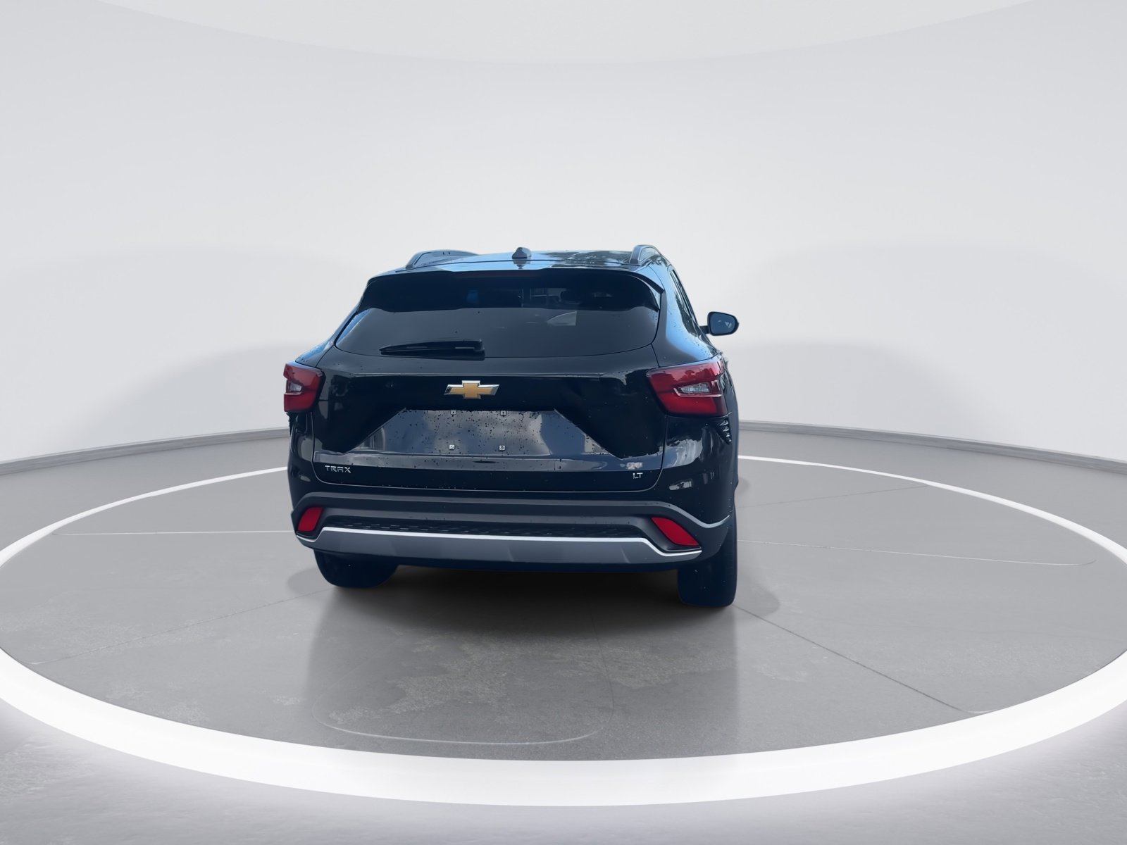 Used 2025 Chevrolet Trax LT w/ LT Convenience Package FWD image 8