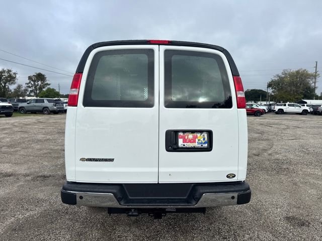 New 2025 Chevrolet Express 2500 Work Van 3D Cargo Van w/ Driver Convenience Package RWD image 9