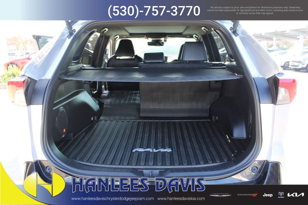 Used 2024 Toyota RAV4 XSE w/ Advanced Technology Package image 10
