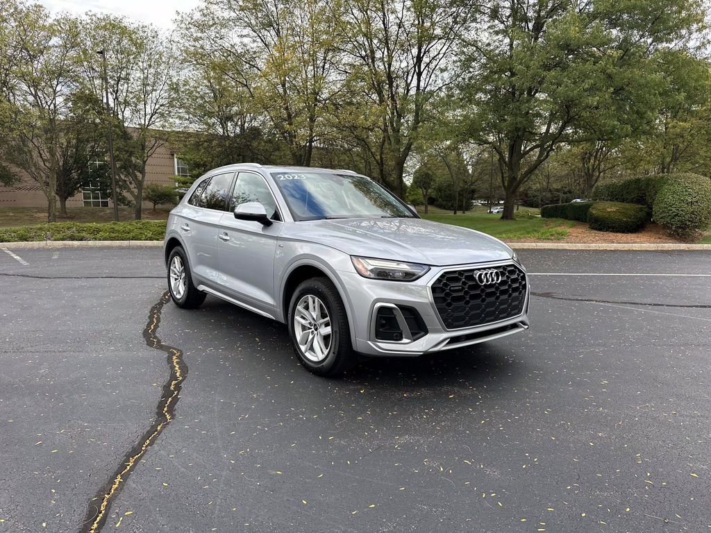 Used 2023 Audi Q5 2.0T Premium w/ Convenience Package