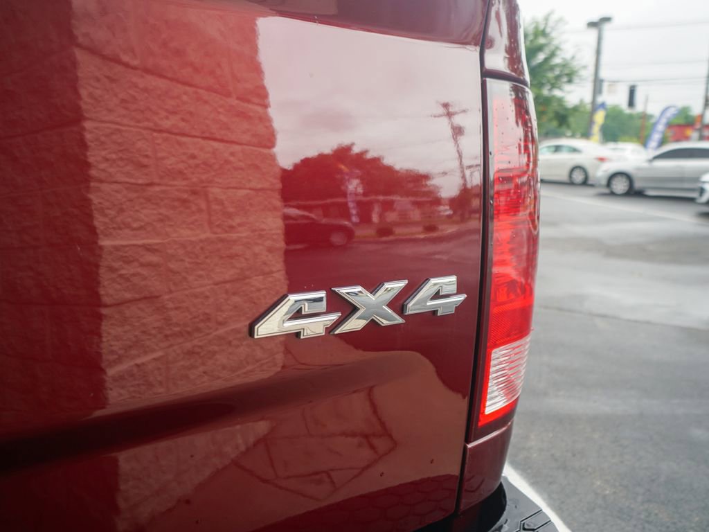 Used 2024 RAM 1500 Classic SLT image 14