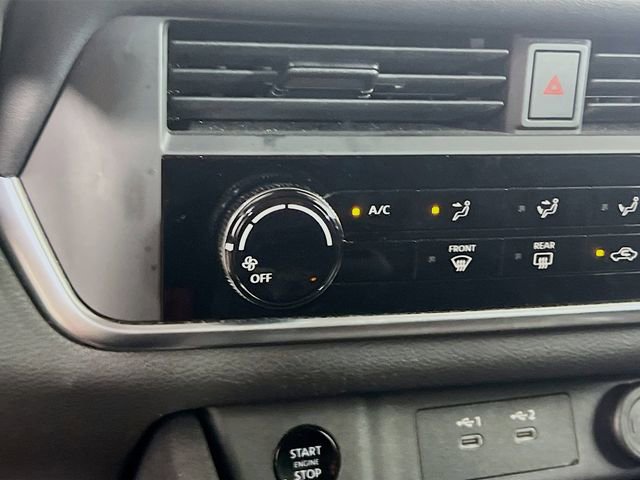 Used 2024 Nissan Rogue S image 16