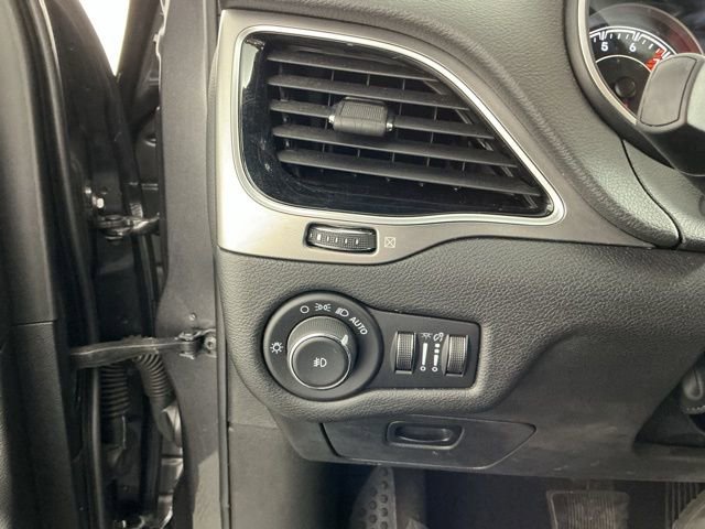 Used 2021 Jeep Cherokee Latitude Lux 80th Anniv w/ Quick Order Package 26U 80TH image 26