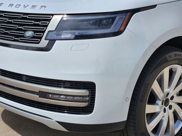 New 2026 Land Rover Range Rover SE image 5