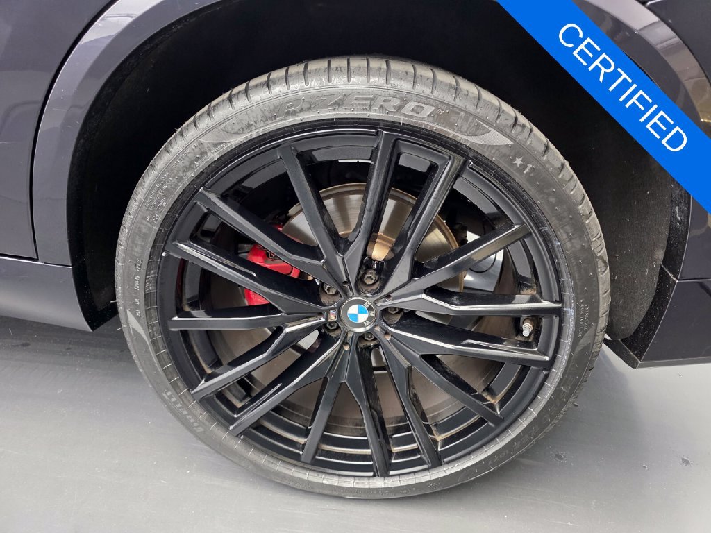 Certified 2024 BMW X5 sDrive40i w/ M Sport Package RWD image 18