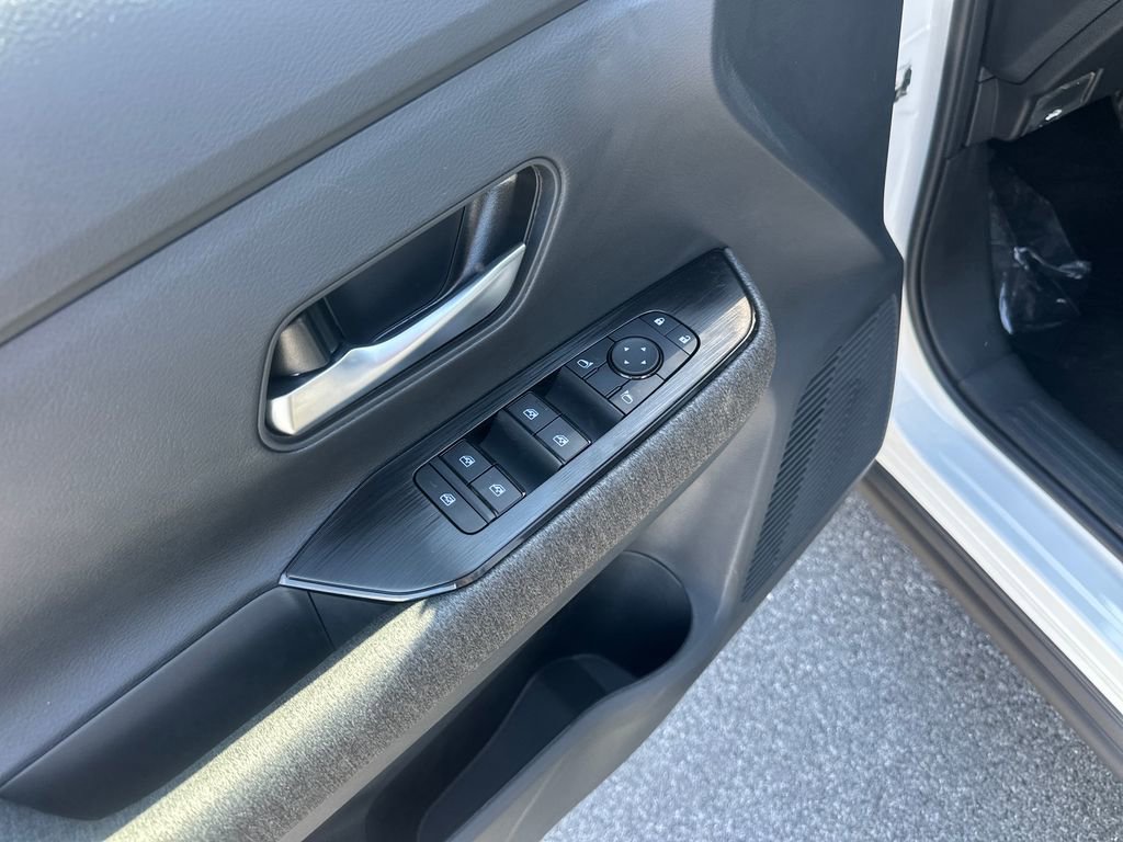 New 2026 Nissan Kicks SV AWD/4WD image 15