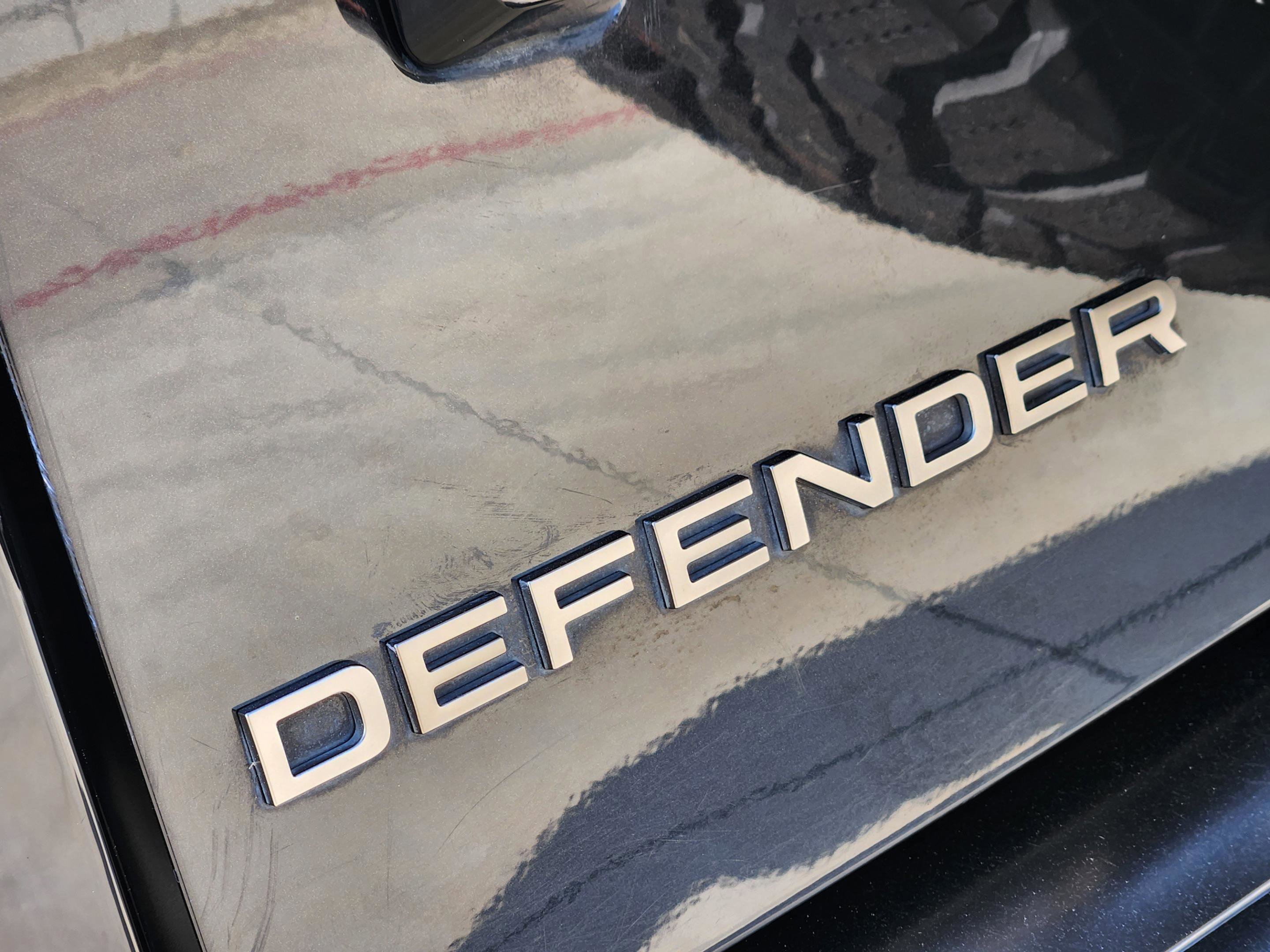 Used 2020 Land Rover Defender 110 X image 10