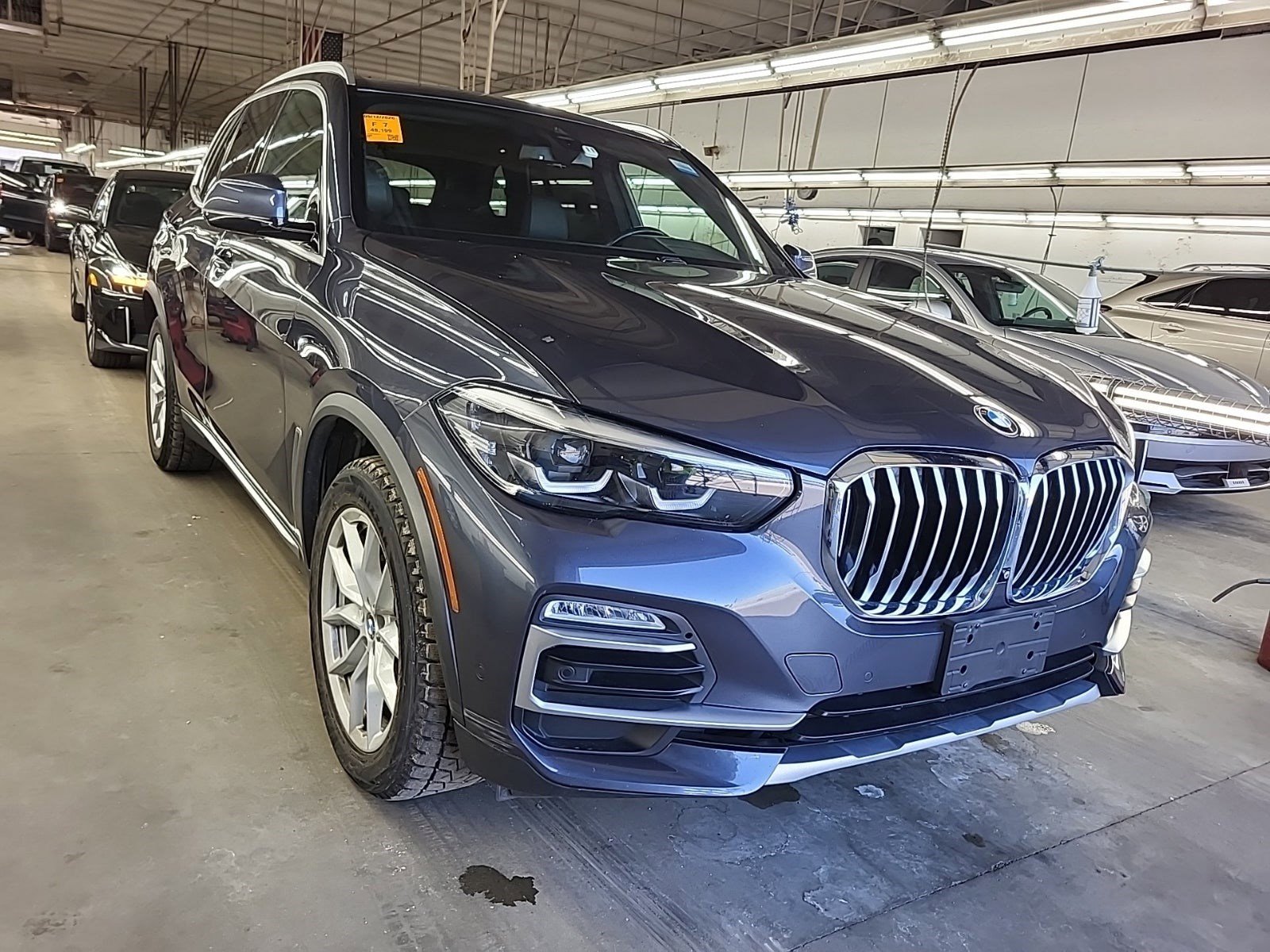 Used 2020 BMW X5 xDrive40i w/ Parking Assistance Package AWD/4WD image 4