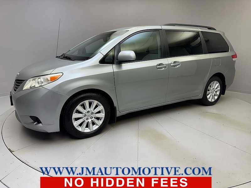Used 2012 Toyota Sienna LE